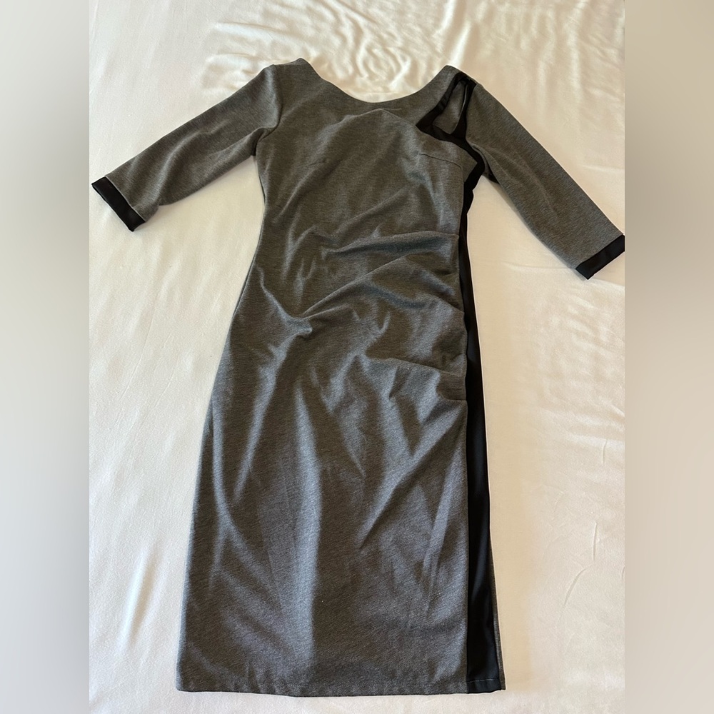 Source Unknown Gray Sheath Dress with Cuffed 3/4 Sleeves